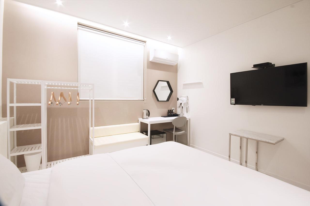 Hotel Yam Yeosu Hakdong Exterior foto