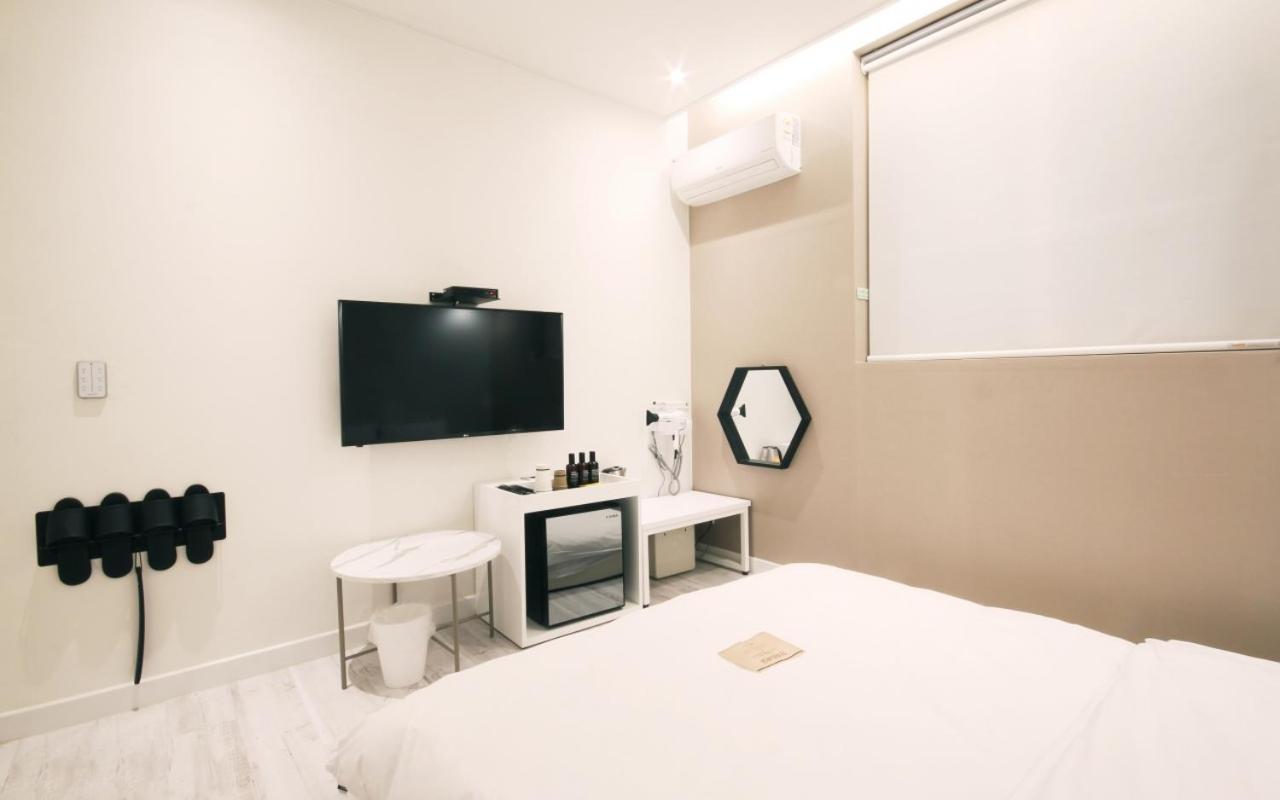 Hotel Yam Yeosu Hakdong Exterior foto